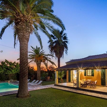 Villa Angelos Akharavi Extérieur photo